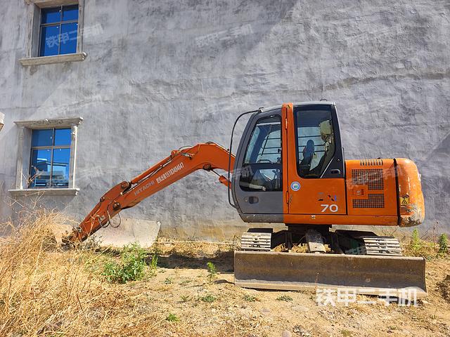 驾驶室整体（整机外观）