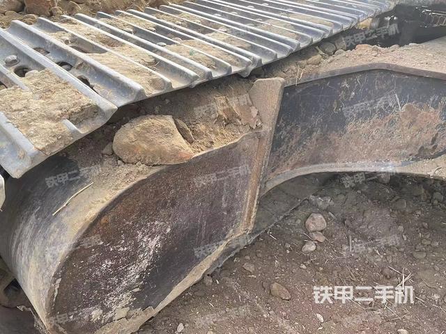 單側(cè)履帶整體（整機外觀）