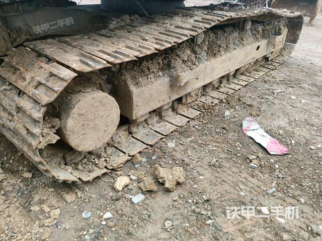 右側(cè)履帶整體（行走機(jī)構(gòu)）