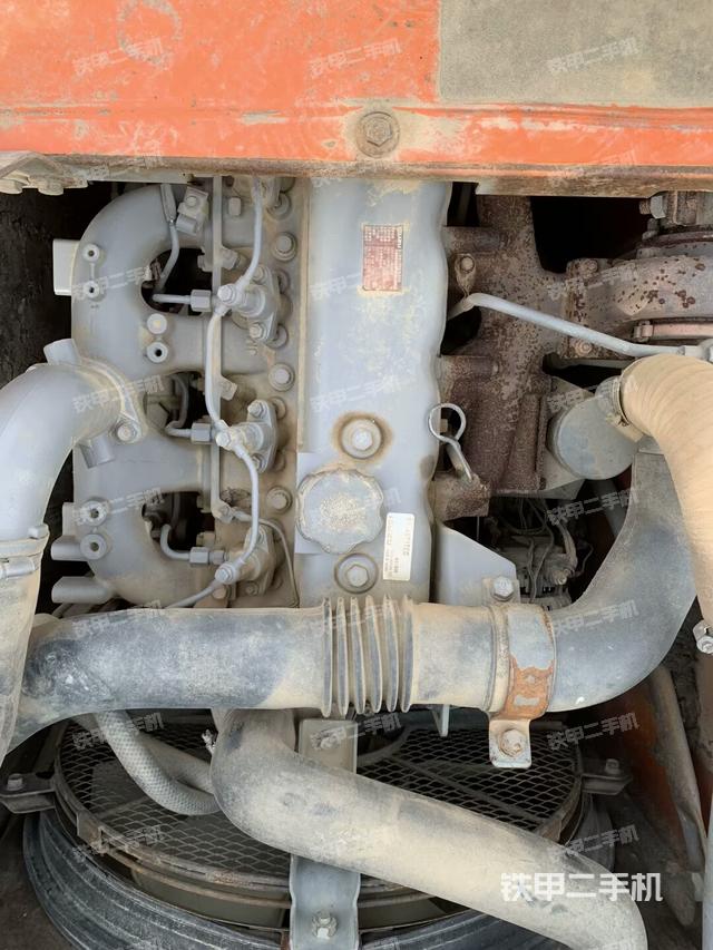 發(fā)動(dòng)機(jī)整體俯視(整機(jī)外觀) 發(fā)動(dòng)機(jī)整體俯視(整機(jī)外觀)