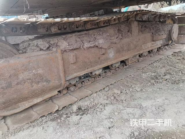 单侧履带整体（整机外观）