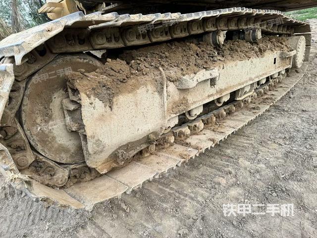 单侧履带整体（整机外观）