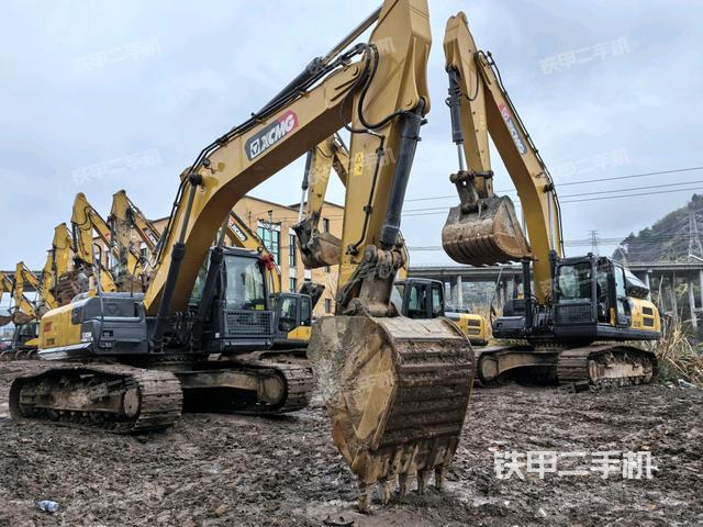 右前45(整機(jī)外觀) 右前45(整機(jī)外觀)