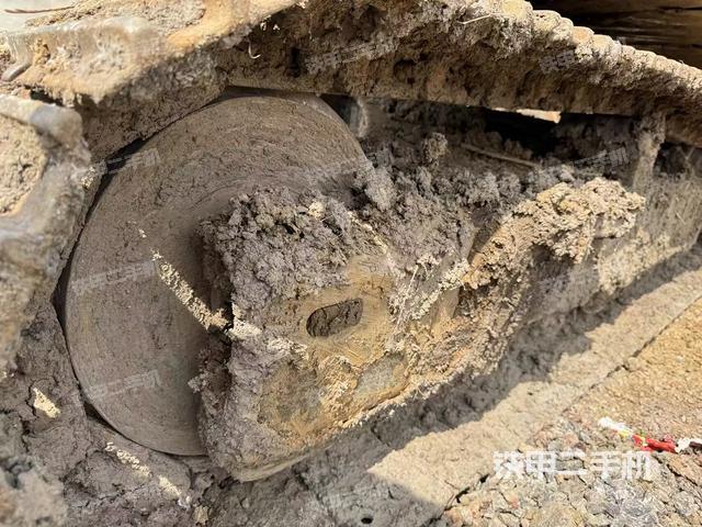 单侧履带整体（整机外观）