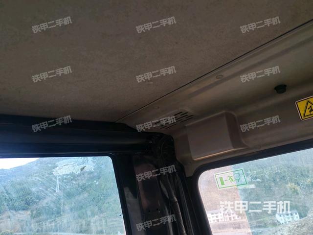 座椅后部（駕駛室部分）