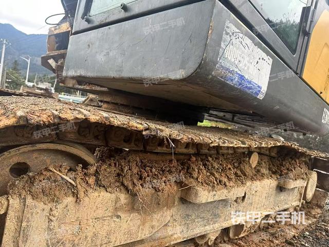 单侧履带整体（整机外观）