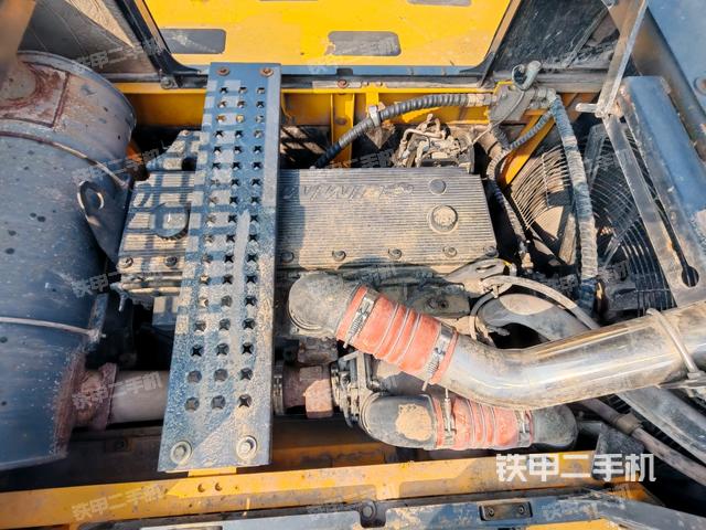 發(fā)動機整體俯視（整機外觀）