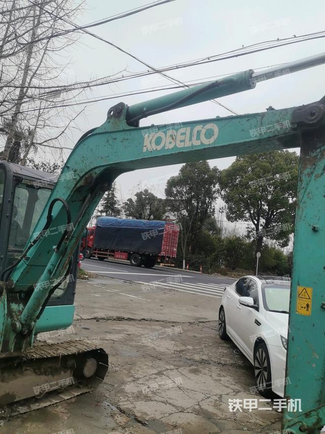 大臂整體?右側(cè)(工作和回轉(zhuǎn)裝置) 大臂整體?右側(cè)(工作和回轉(zhuǎn)裝置)