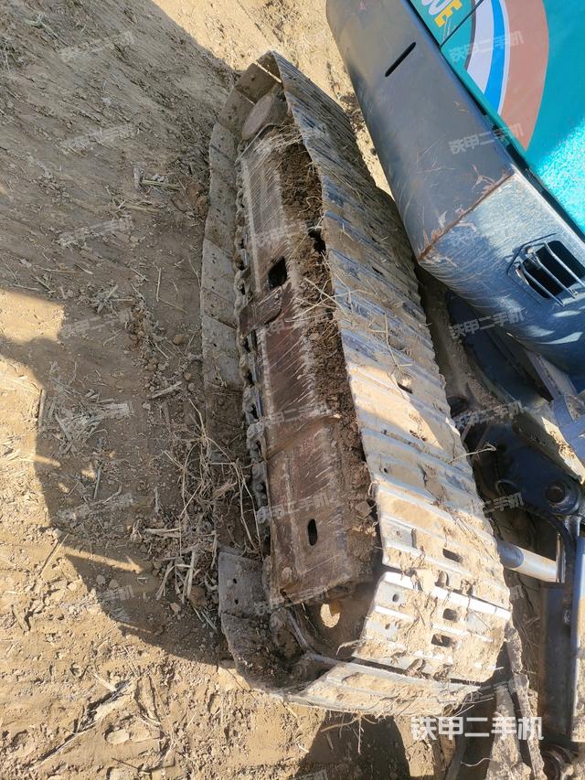 右側(cè)履帶整體?（行走機(jī)構(gòu)）