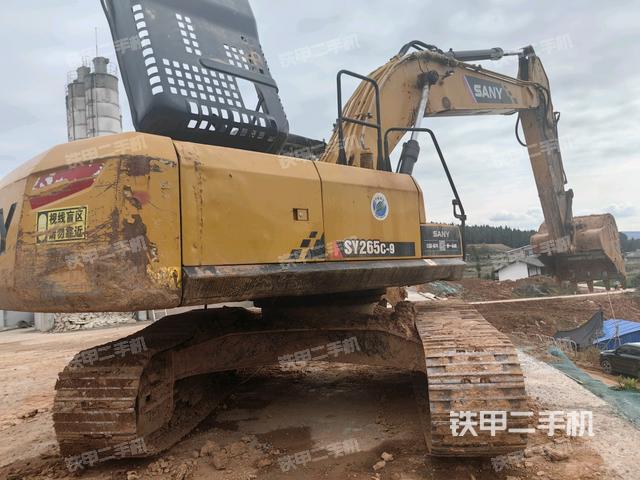 右后45(整機外觀) 右后45(整機外觀)