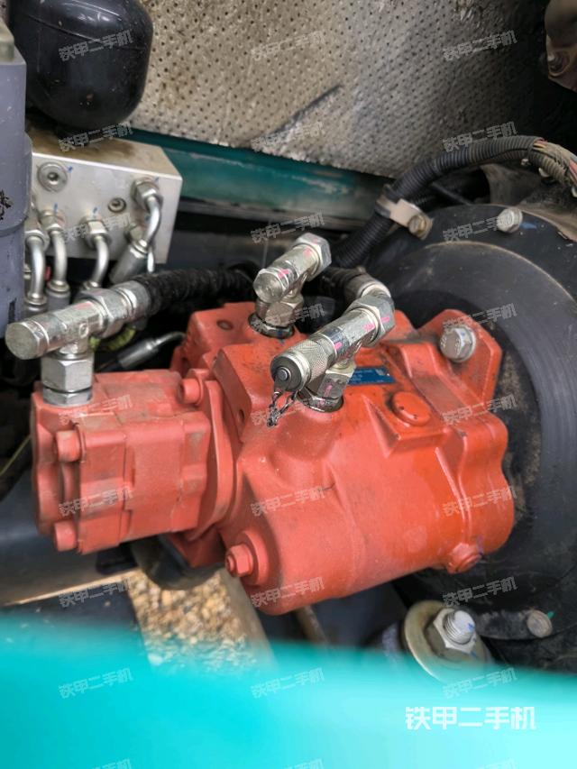 液壓泵室（大件艙室）