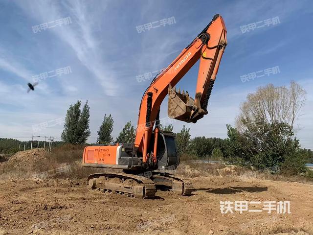 整機(jī)右后45°(整機(jī)外觀(guān)) 整機(jī)右后45°(整機(jī)外觀(guān))