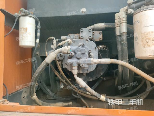 液壓泵室（大件艙室）