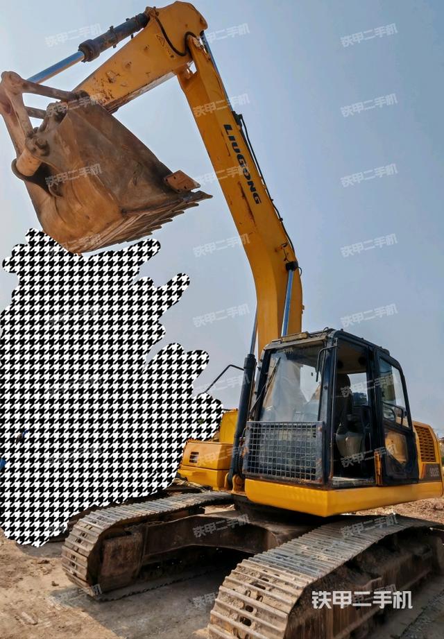 整機右后45°(整機外觀) 整機右后45°(整機外觀)