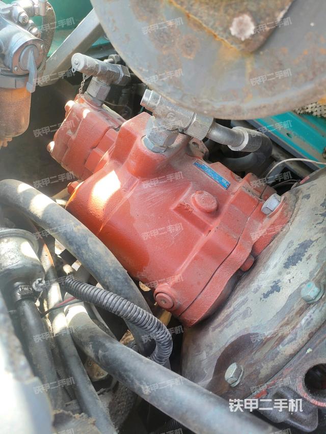 液壓泵室（大件艙室）