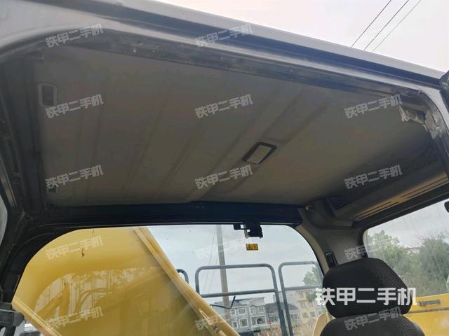 座椅左側(cè)控制臺/音響/含左手柄（駕駛室部分）