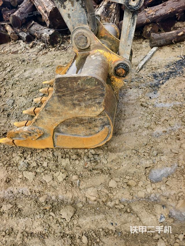 鏟斗45度（工作和回轉(zhuǎn)裝置）