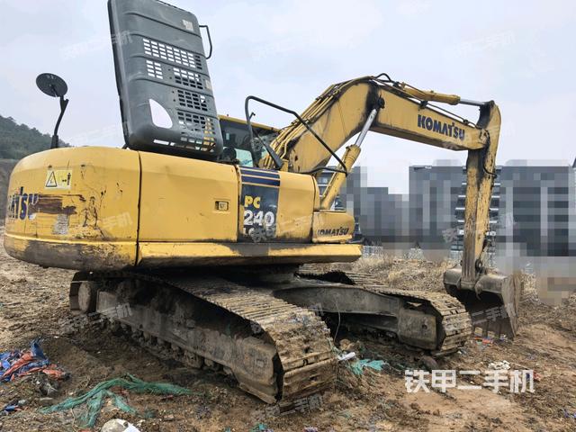 右后45(整機(jī)外觀) 右后45(整機(jī)外觀)