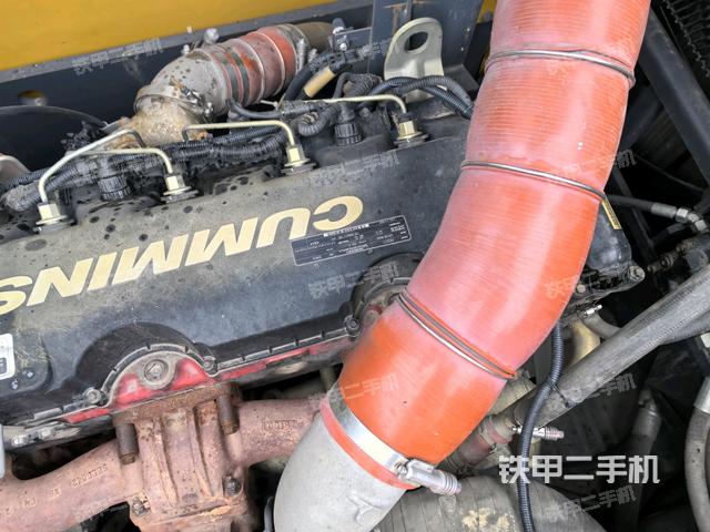 氣門室蓋螺絲特寫（上車部件）