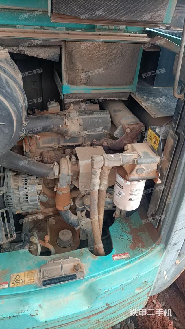 發(fā)動機(jī)室(上車部件) 發(fā)動機(jī)室(上車部件)