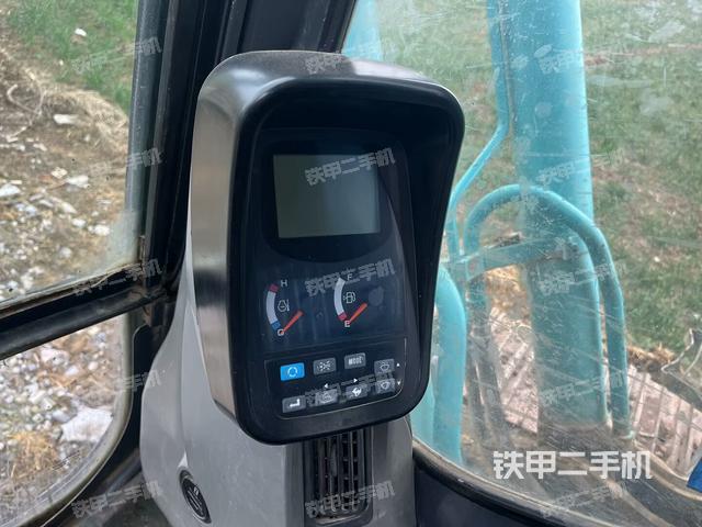 顯示屏?(駕駛室部分) 顯示屏?(駕駛室部分)