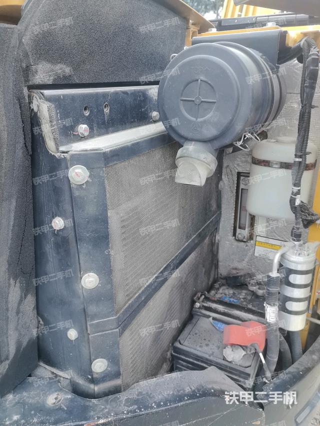 散熱器室(大件艙室) 散熱器室(大件艙室)