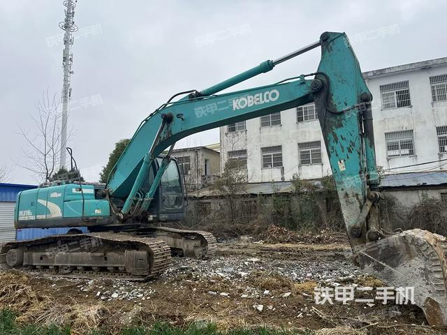 右前45(整機(jī)外觀) 右前45(整機(jī)外觀)