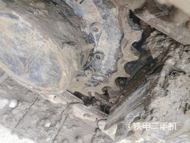 右驅動輪(行走機構) 右驅動輪(行走機構)