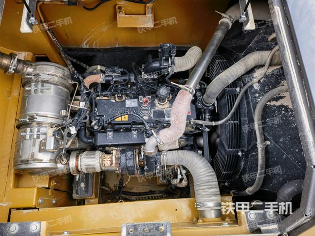 發(fā)動機(jī)室(上車部件) 發(fā)動機(jī)室(上車部件)