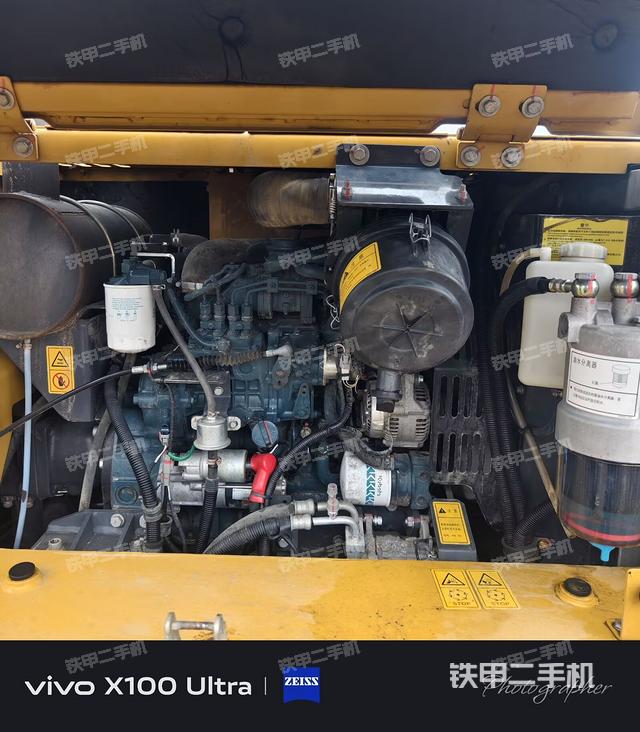 發(fā)動機整體俯視（整機外觀）