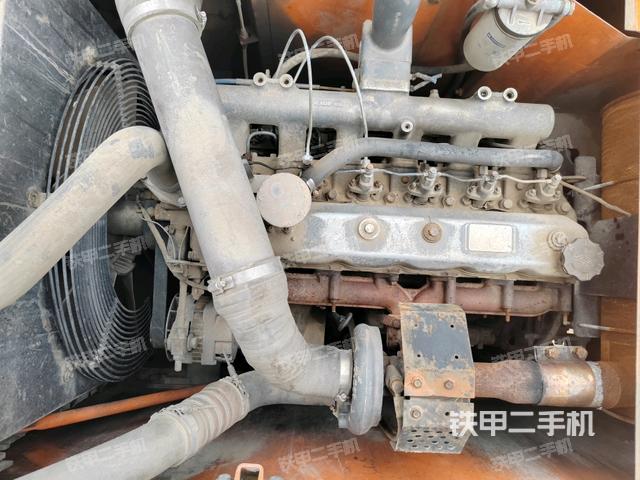 氣門室蓋螺絲特寫（上車部件）