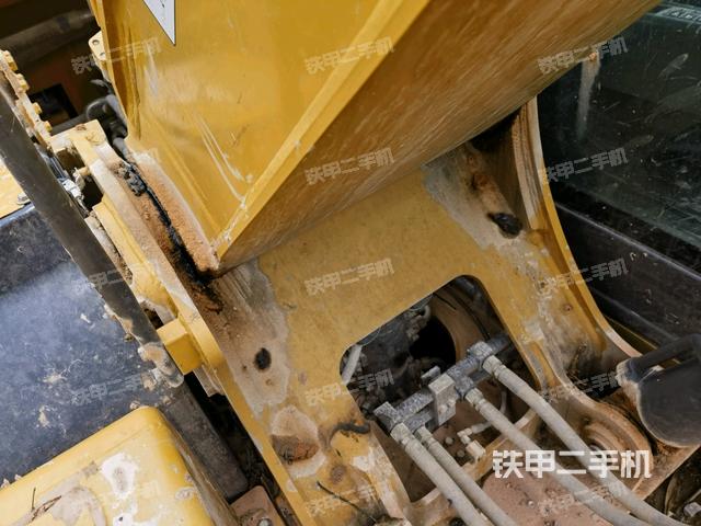 大臂根部?斜視(工作和回轉(zhuǎn)裝置) 大臂根部?斜視(工作和回轉(zhuǎn)裝置)