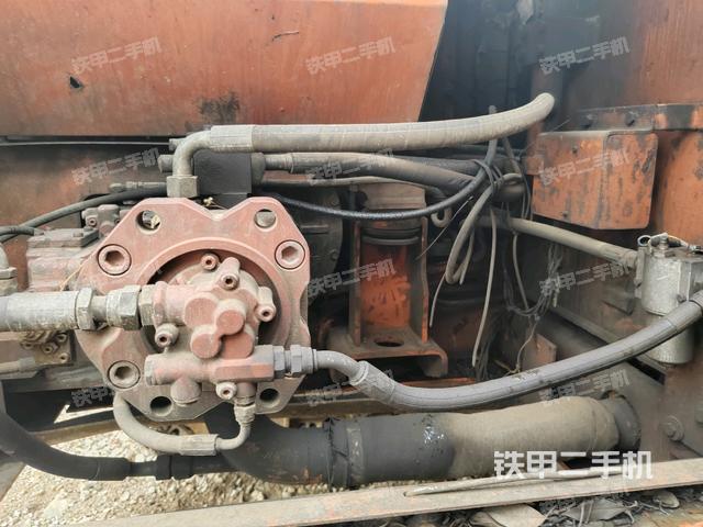 電瓶（大件艙室）