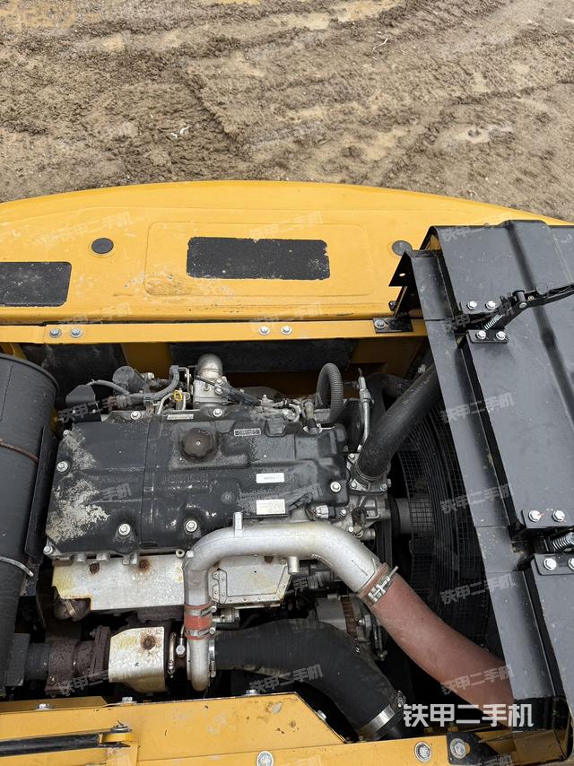 發(fā)動機(jī)整體俯視（整機(jī)外觀）