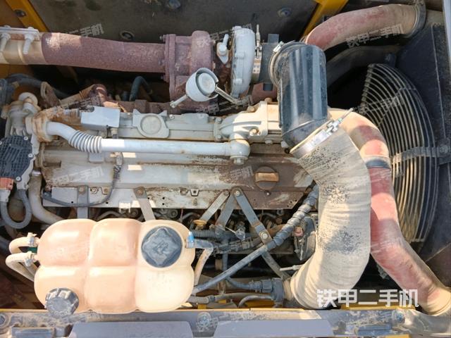 發(fā)動(dòng)機(jī)整體俯視（整機(jī)外觀）