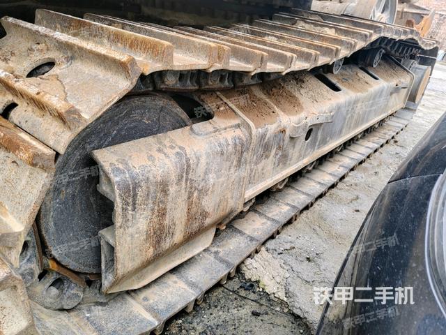 右側(cè)行走馬達蓋板（行走機構(gòu)）