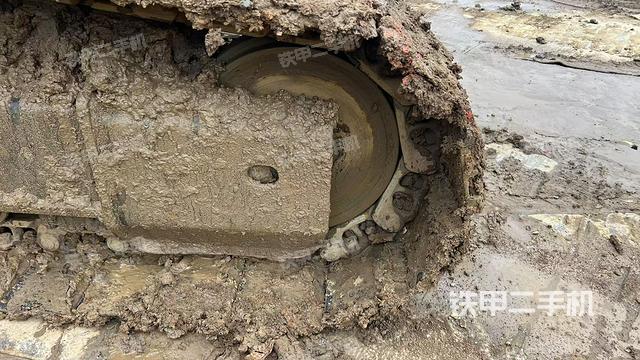 左導(dǎo)向輪（行走機(jī)構(gòu)）