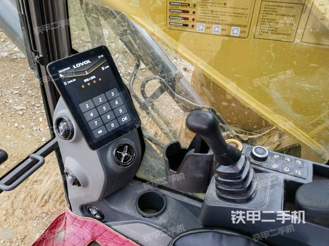 顯示屏?(駕駛室部分) 顯示屏?(駕駛室部分)
