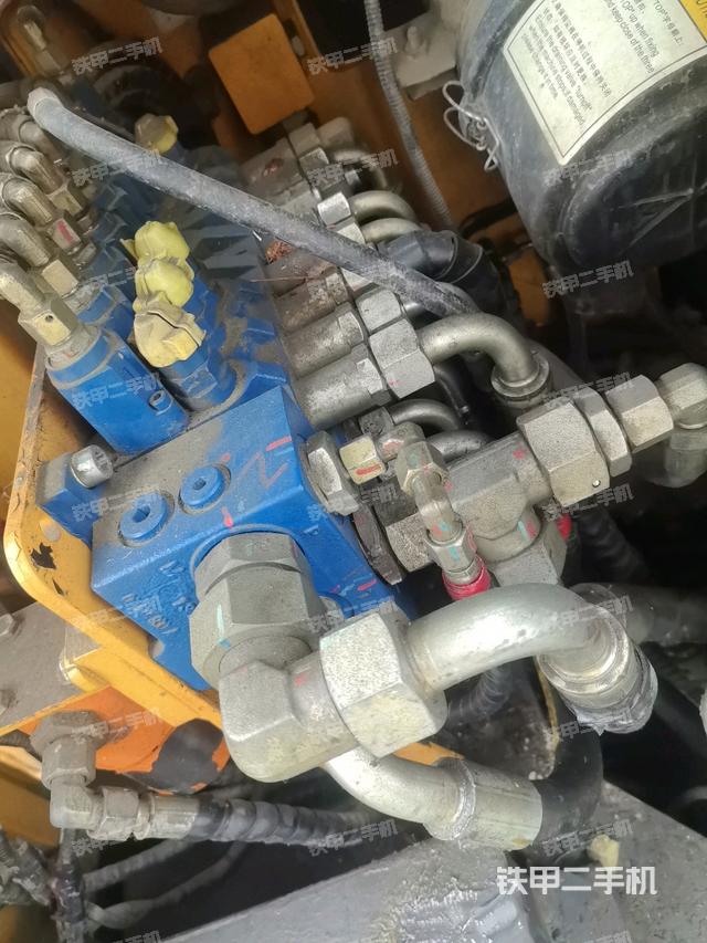 分配閥（上車部件）