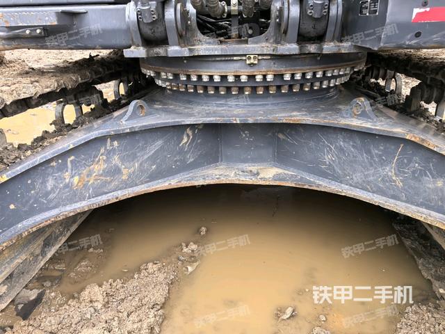 大臂根部?斜視（工作和回轉(zhuǎn)裝置）