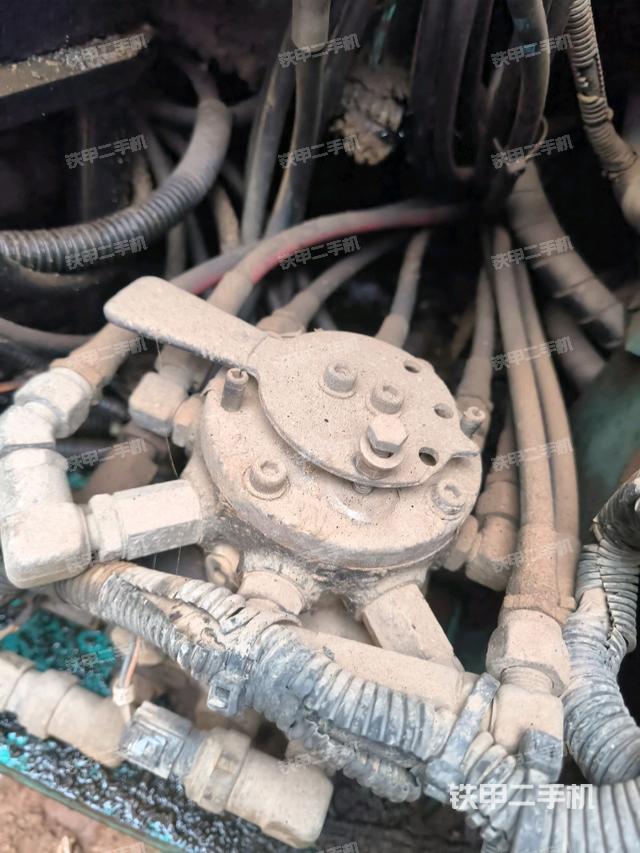 電瓶(大件艙室) 電瓶(大件艙室)