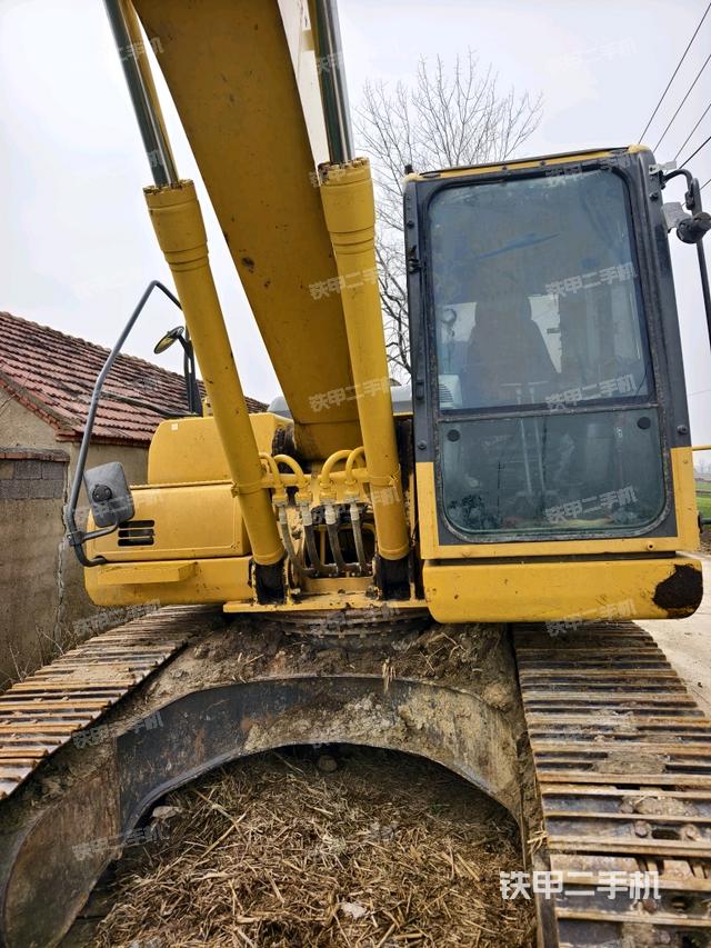 大臂油缸整體?豎拍（工作和回轉(zhuǎn)裝置）