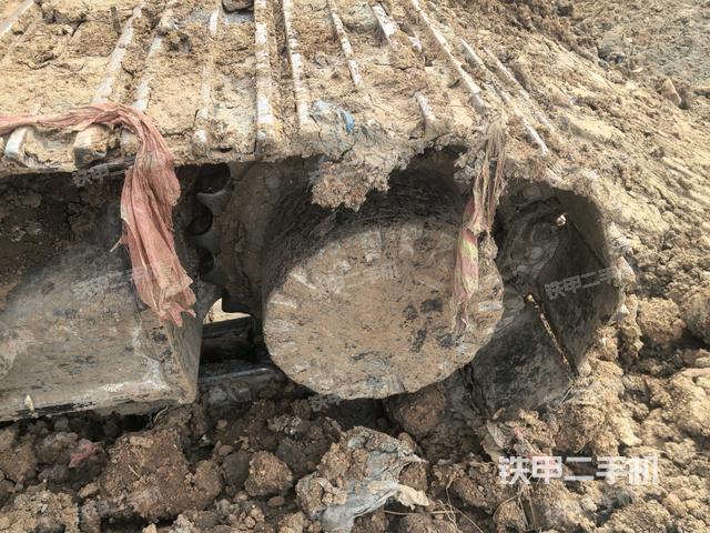 右導向輪(行走機構) 右導向輪(行走機構)