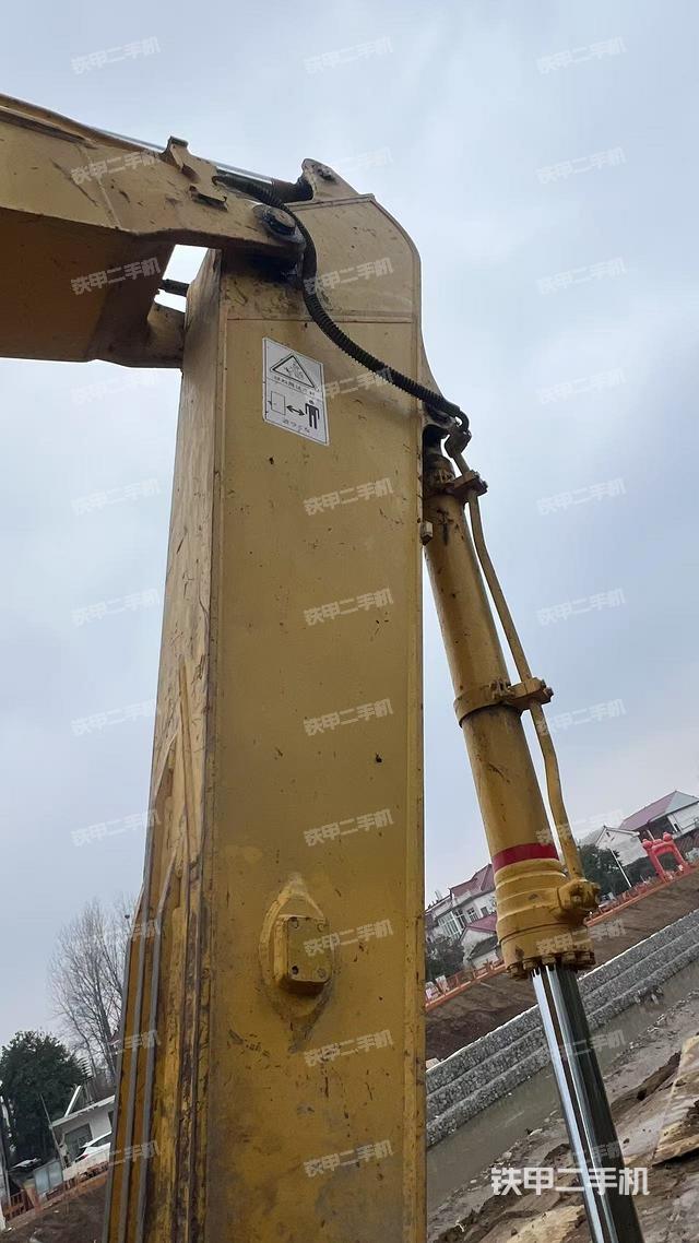 大臂整體?右側(cè)（工作和回轉(zhuǎn)裝置）