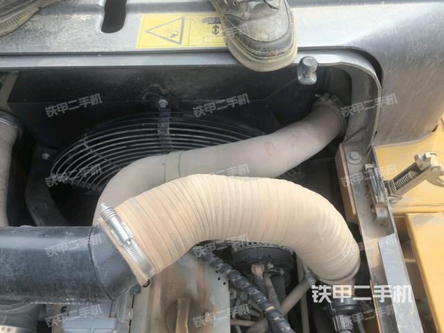 水箱+風扇特寫(上車部件) 水箱+風扇特寫(上車部件)
