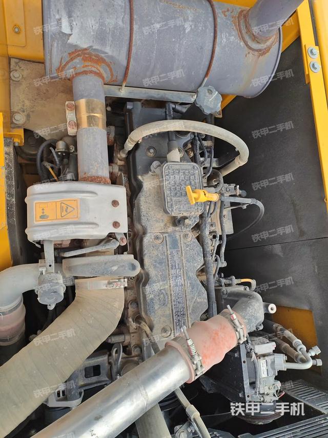 發(fā)動機整體俯視（整機外觀）