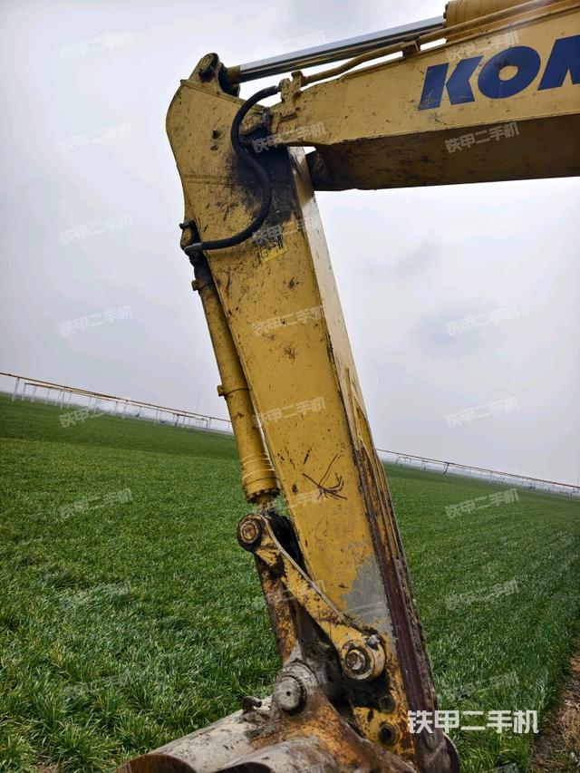 小臂整體左后（工作和回轉(zhuǎn)裝置）