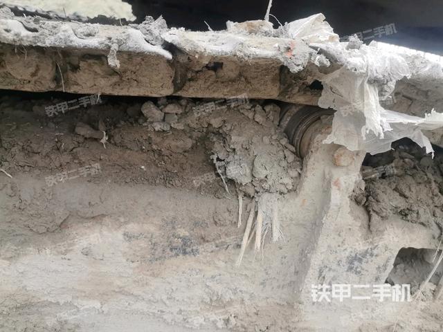 右導(dǎo)向輪（行走機(jī)構(gòu)）