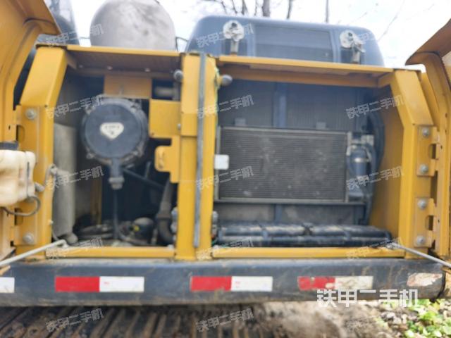 散熱器正面（大件艙室）