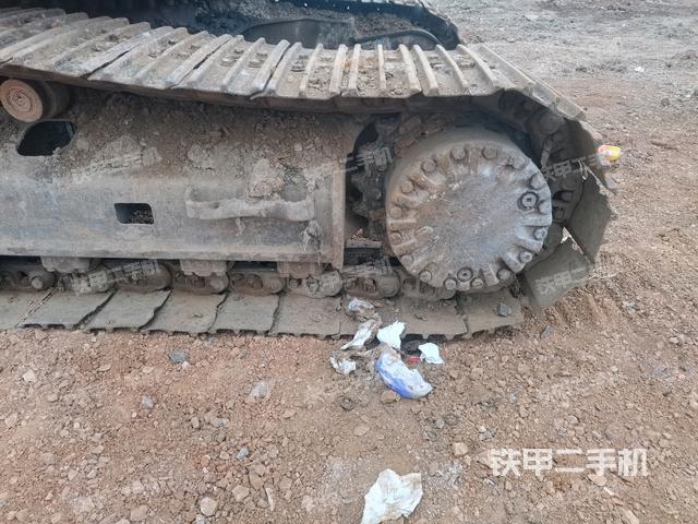 右導(dǎo)向輪（行走機構(gòu)）